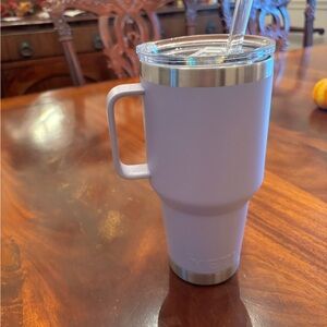 Purple Yeti Insulated cup with straw. Only used 1 or 2 times.